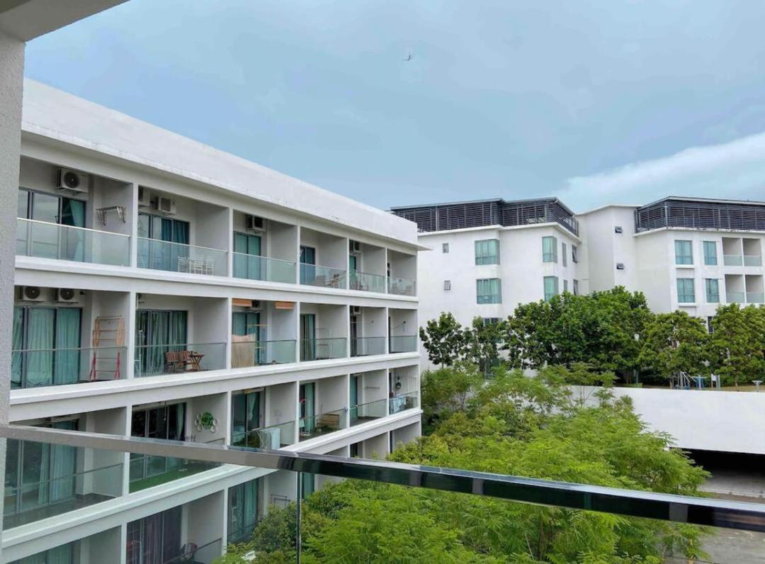 Staysee Homestay @ Imago Shopping Mall The Loft Kota Kinabalu Ngoại thất bức ảnh